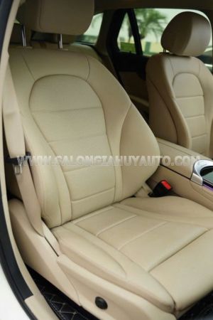 Xe Mercedes Benz GLC 200 2022