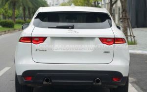 Xe Jaguar F-Pace Prestige 2016