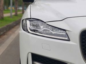 Xe Jaguar F-Pace R-Sport 2016