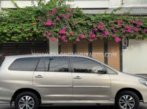 Xe Toyota Innova 2.0E 2015