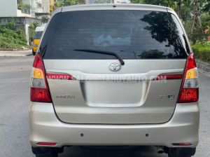 Xe Toyota Innova 2.0E 2015