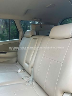Xe Toyota Innova 2.0E 2015