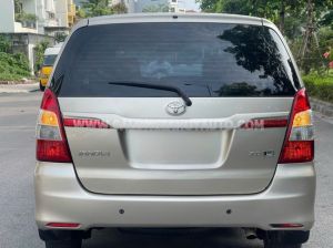 Xe Toyota Innova 2.0E 2015