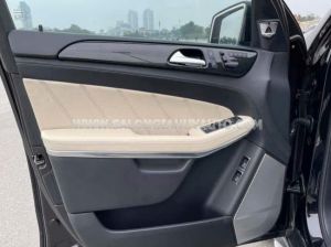 Xe Mercedes Benz GL 63 AMG 4Matic 2015