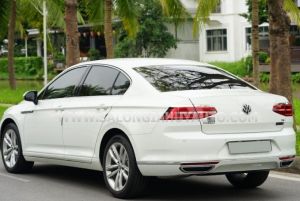 Xe Volkswagen Passat 1.8 TSI 2018