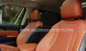Xe Kia Carnival Signature 2.2D 2022