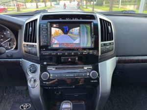 Xe Toyota Land Cruiser 5.7 V8 2014