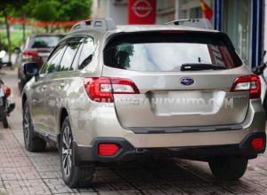 Xe Subaru Outback 2.5i 2015